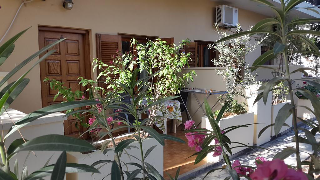 Stelios Rooms 帕琉乔拉 外观 照片