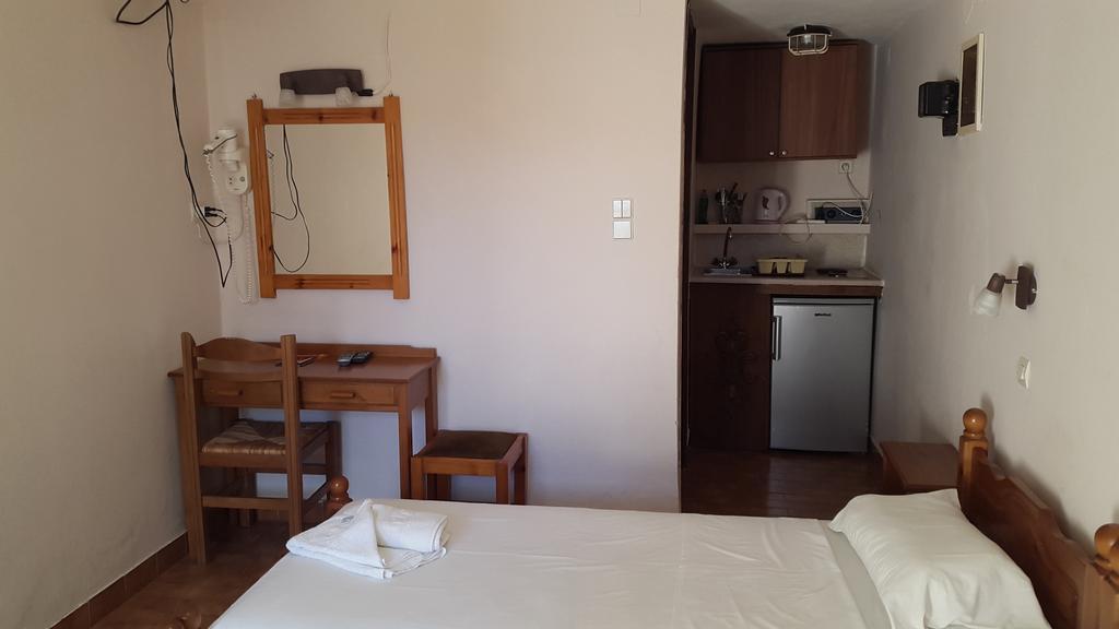 Stelios Rooms 帕琉乔拉 外观 照片