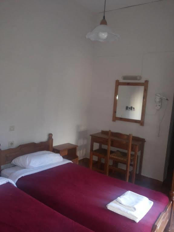 Stelios Rooms 帕琉乔拉 外观 照片