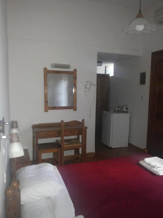 Stelios Rooms 帕琉乔拉 外观 照片